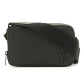 LOUIS VUITTON LV Aerogram Alpha Wearable Wallet Shoulder Bag Clutch Noir Black M59161 — Like New