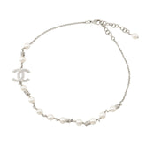 Chanel necklace with Coco Mark, faux pearl and rhinestone design. CHANEL for women — Like New