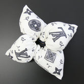 Louis Vuitton Fleur Piqué Scrunchie M96838 White 100% Silk Hair Clip LV Women's LOUIS VUITTON — Like New