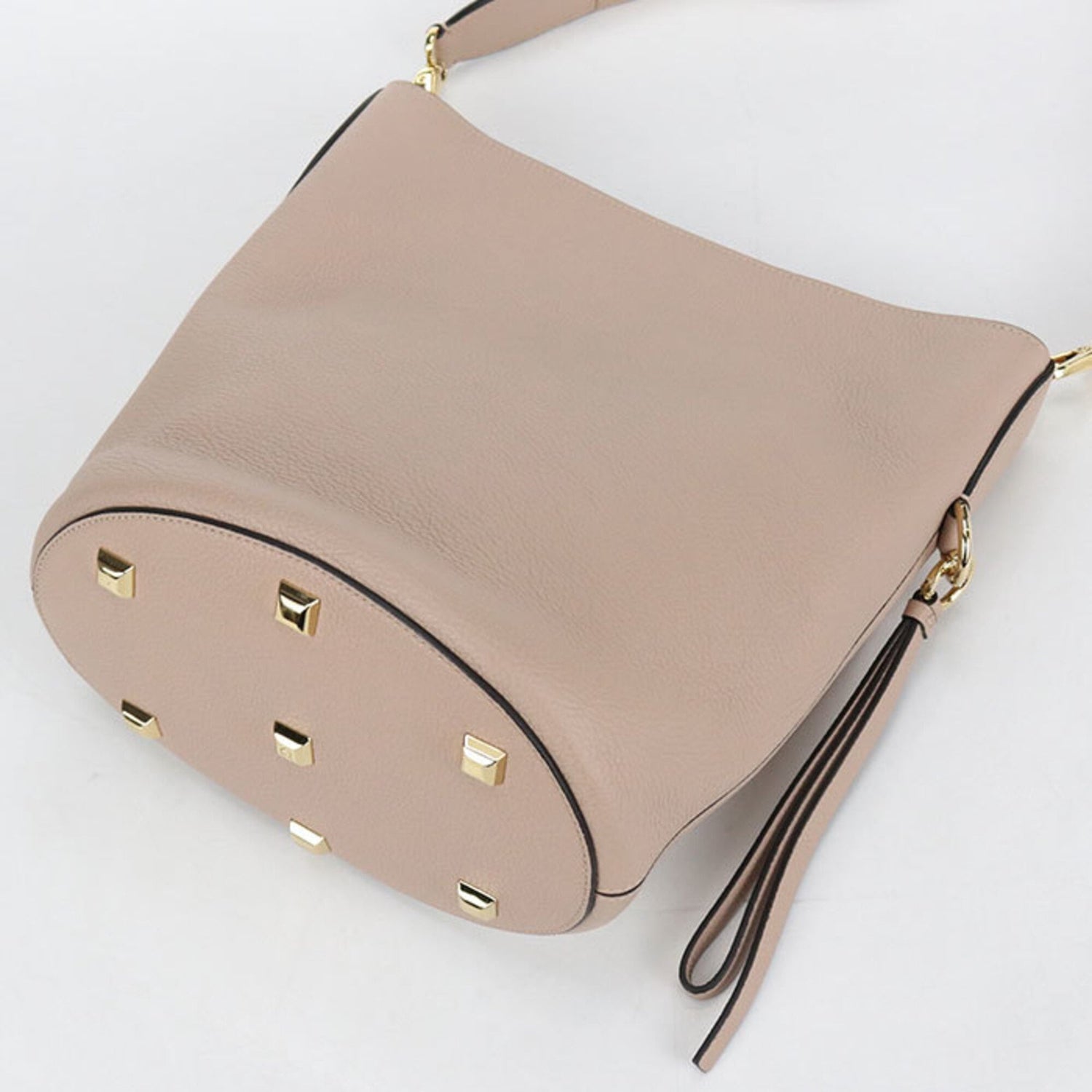 Salvatore Ferragamo FERRAGAMO Ferragamo Shoulder Bag 21 2892 Gancini Women's Beige