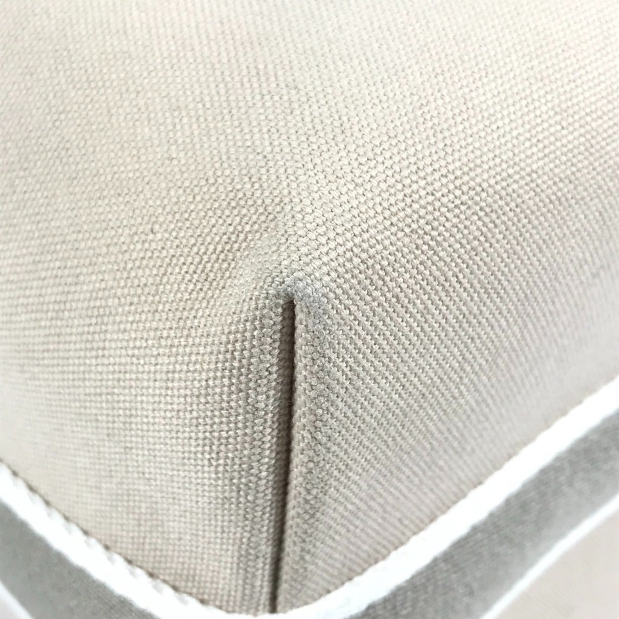 HERMES Brid a Black GM Bag, Pouch, Vanity Bag with H Logo, Cotton Handbag, Men's/Women's, Beige — Like New