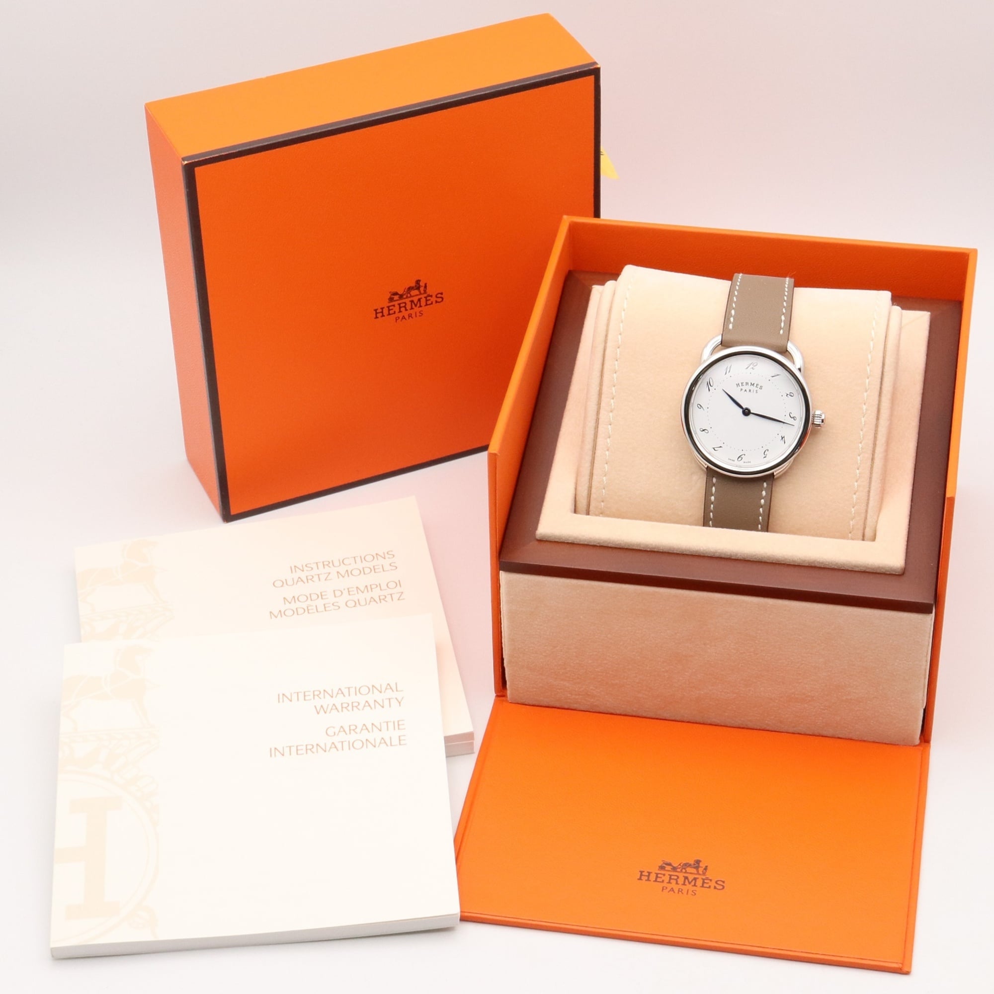 Hermes Arceau watch, stainless steel, leather strap, boys' size, white, AR5.510 — Very Good