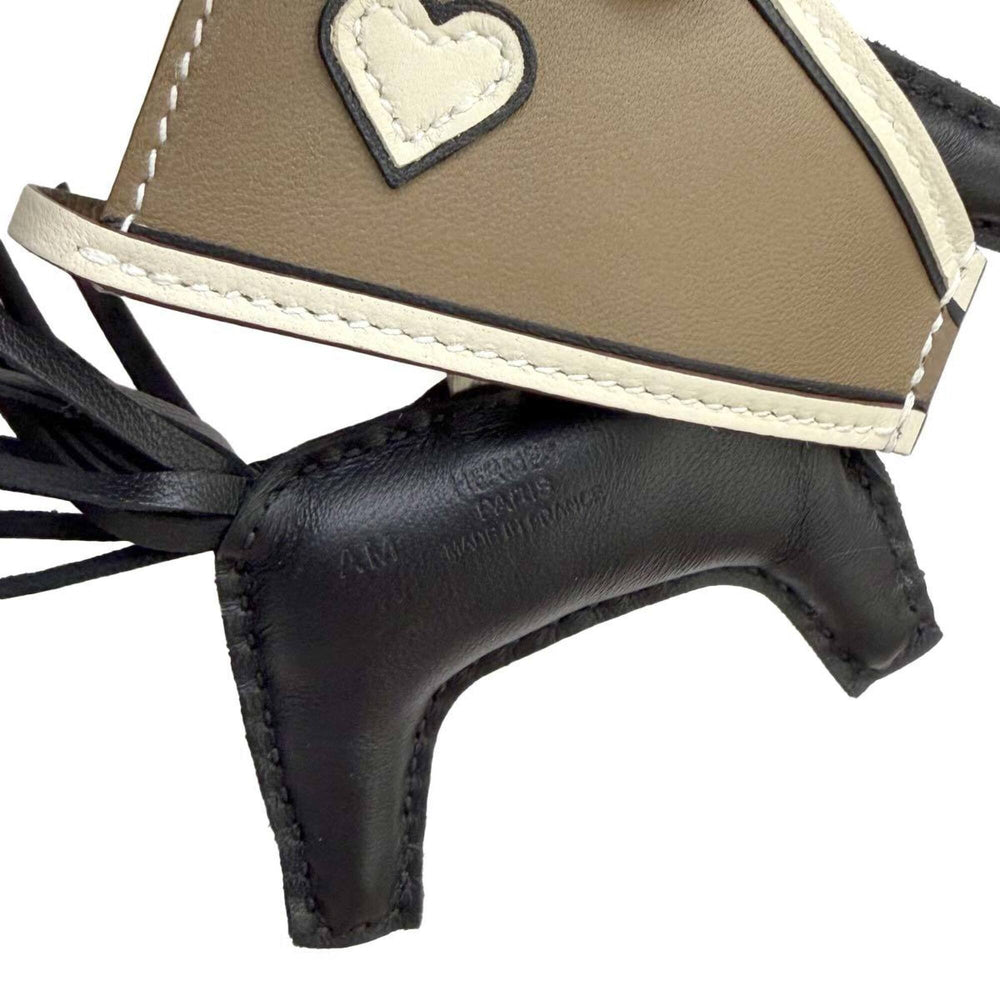 Hermes Rodeo Robeo Coeur PM accessory bag charm, Agneau Milo Swift leather, black, Etoupe, Craie, G stamp — New - Store Return