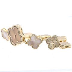 Van Cleef & Arpels Sweet Alhambra Guilloche VCARO90100 2386240 Women's Watch 18K Rose Gold 40437 — Very Good