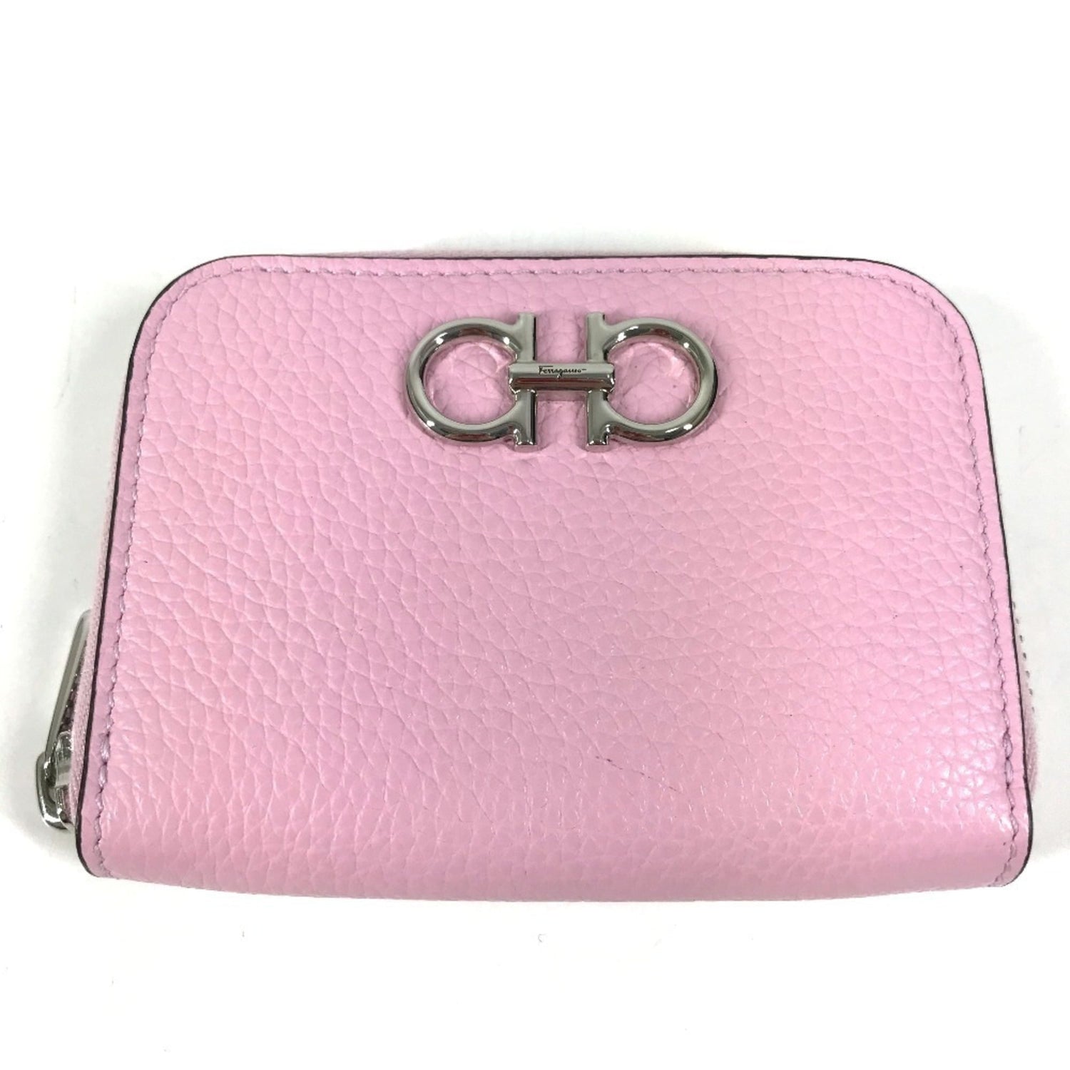 Salvatore Ferragamo coin purse, Gancini logo, compact wallet, round zipper, leather, men's/women's, pink, like new.