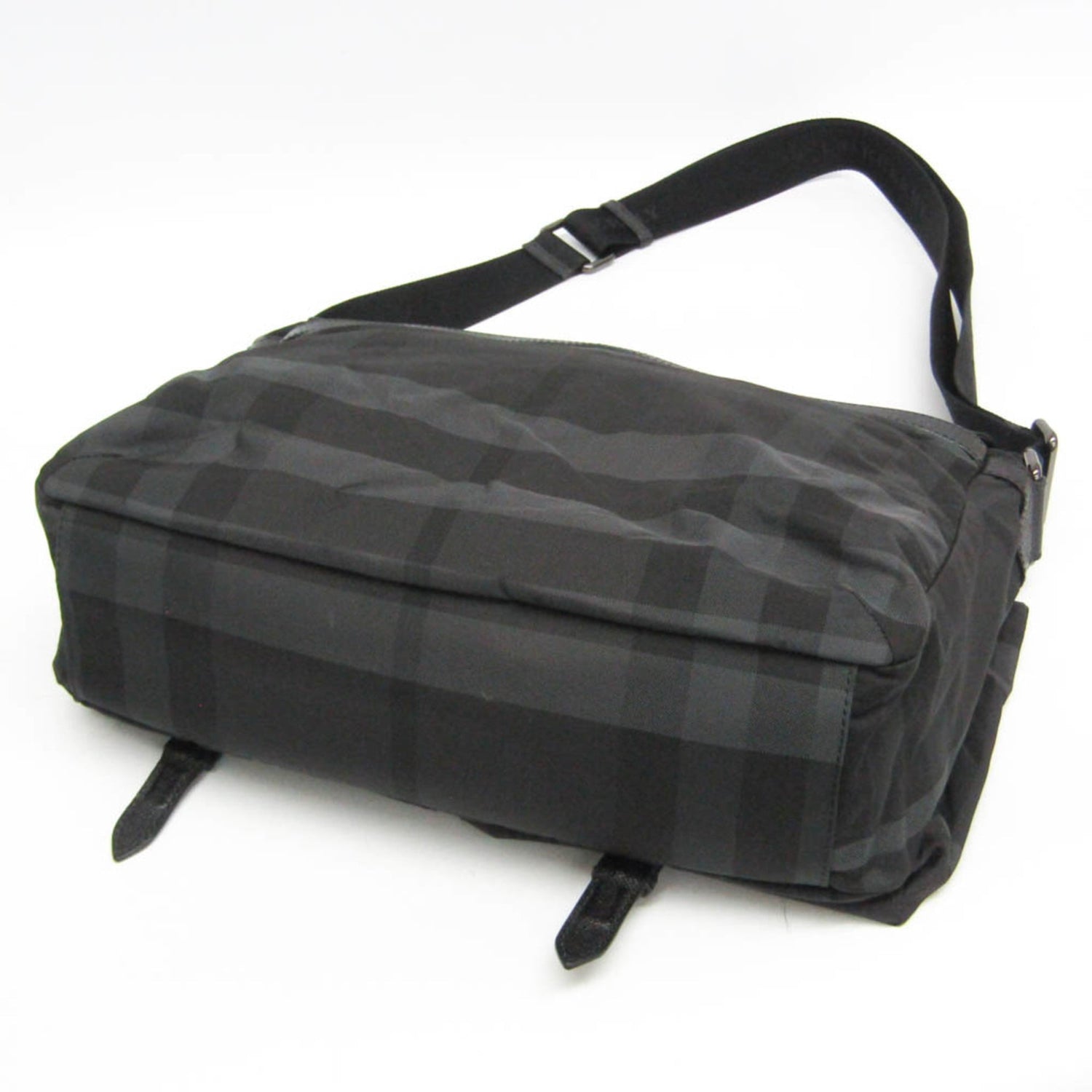 Burberry Men's Nylon Messenger Bag,Shoulder Bag Black