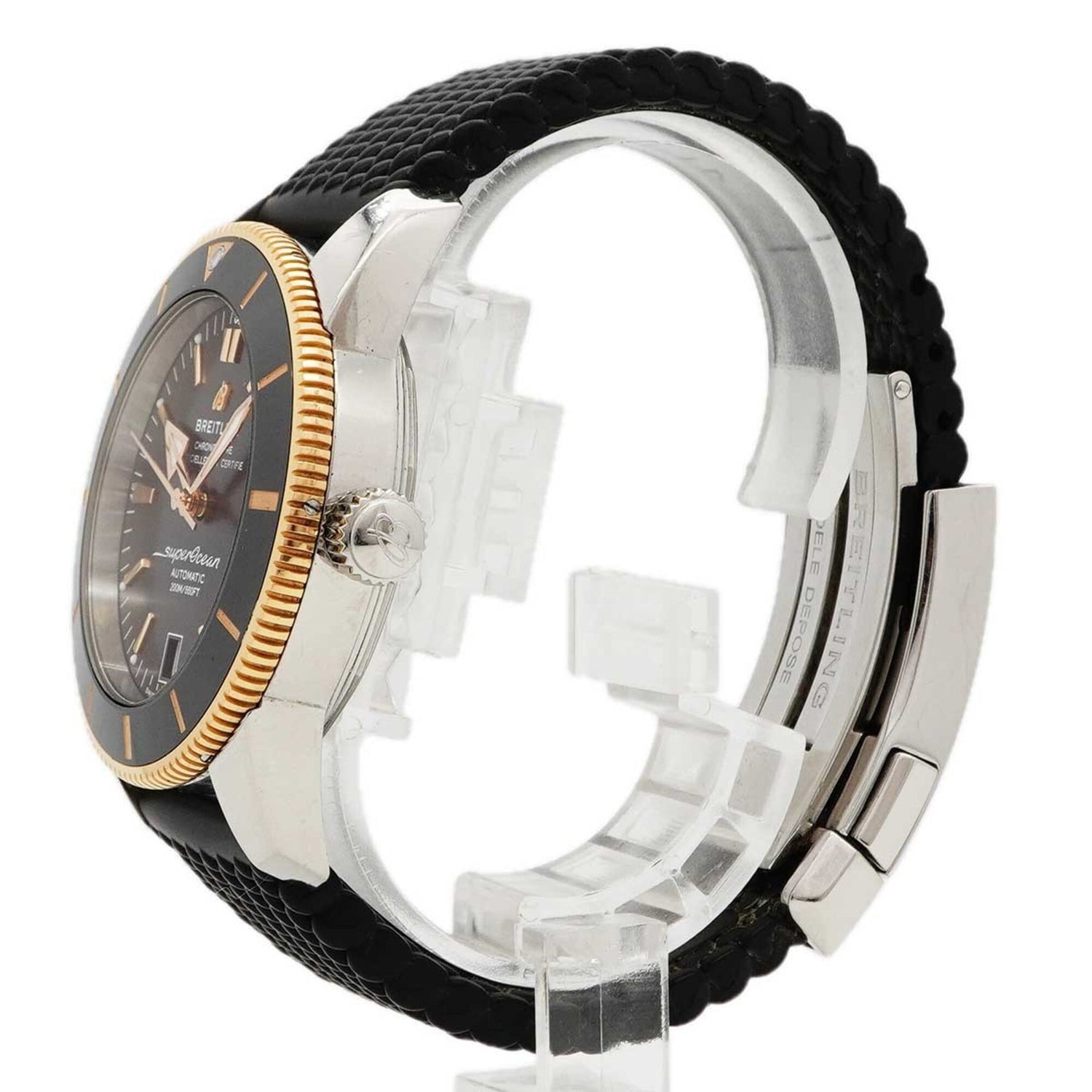 Breitling Superocean UB2010 Black Dial Men's Watch