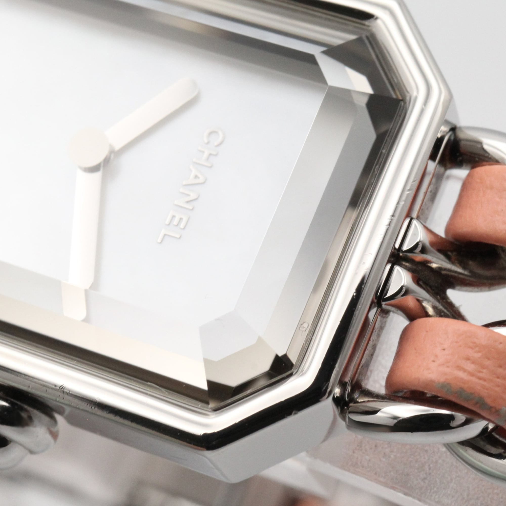 Chanel Première Rock Limited Edition (1200 pieces worldwide) Watch, Stainless Steel, Leather Strap, Women's, White with Shell, H6359 — Very Good