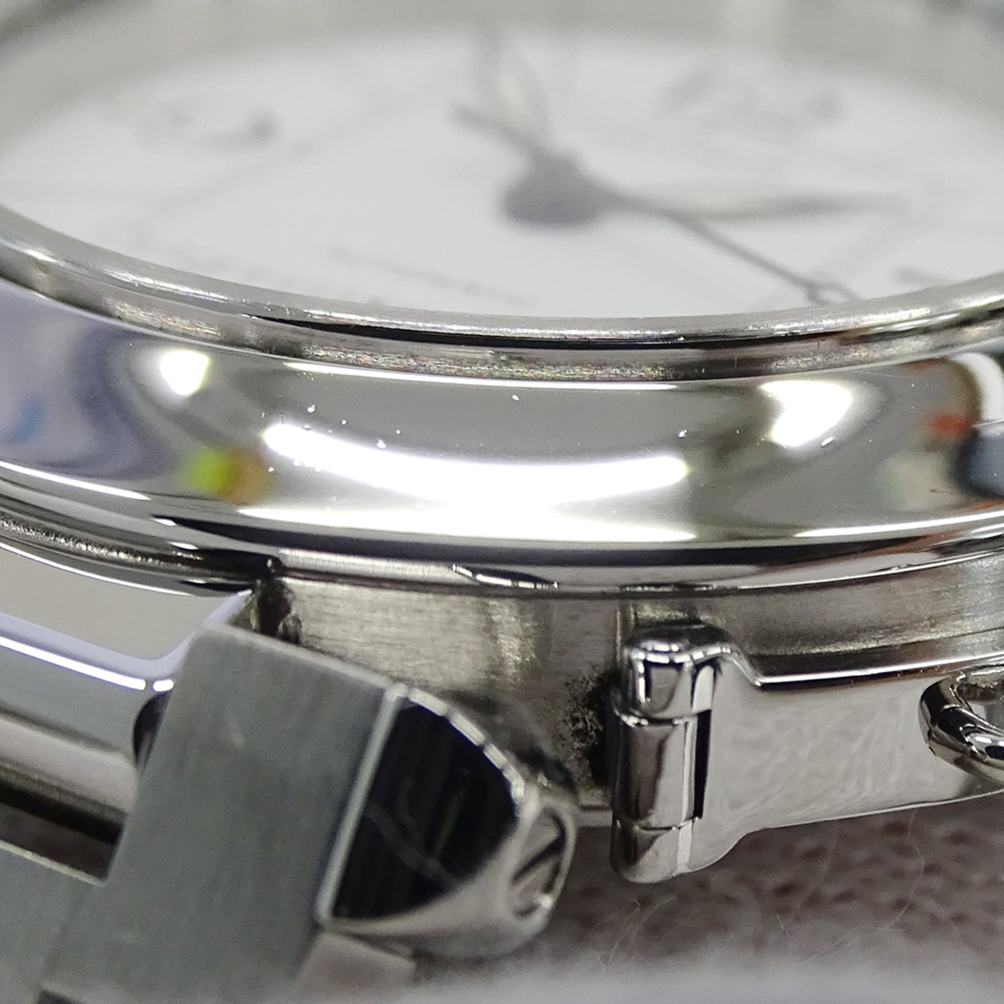Cartier Pasha C Date Automatic Watch for Boys, Stainless Steel (SS) W31074M7, Silver & White — Good