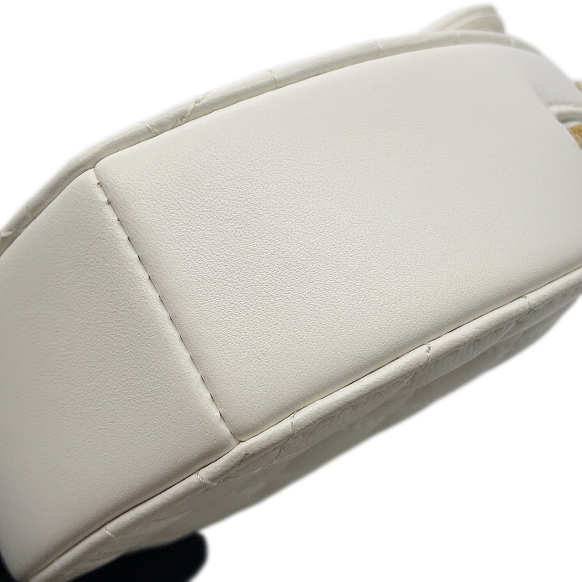 Chanel Chain Shoulder Bag Matelassé Heart Shape Lambskin AS3191 CHANEL Handbag White Women's — Like New