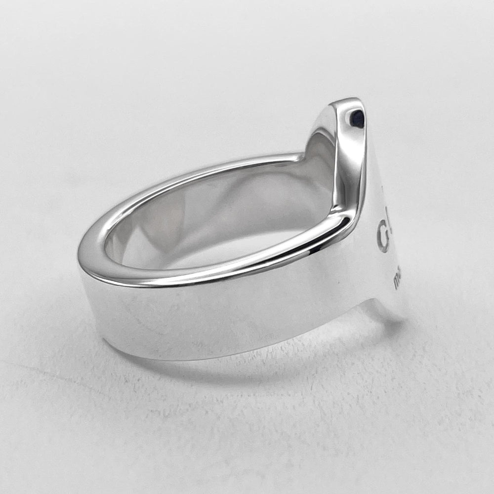 GUCCI trademark oval logo ring, SV925 silver, item number 7783, for men and women — Like New