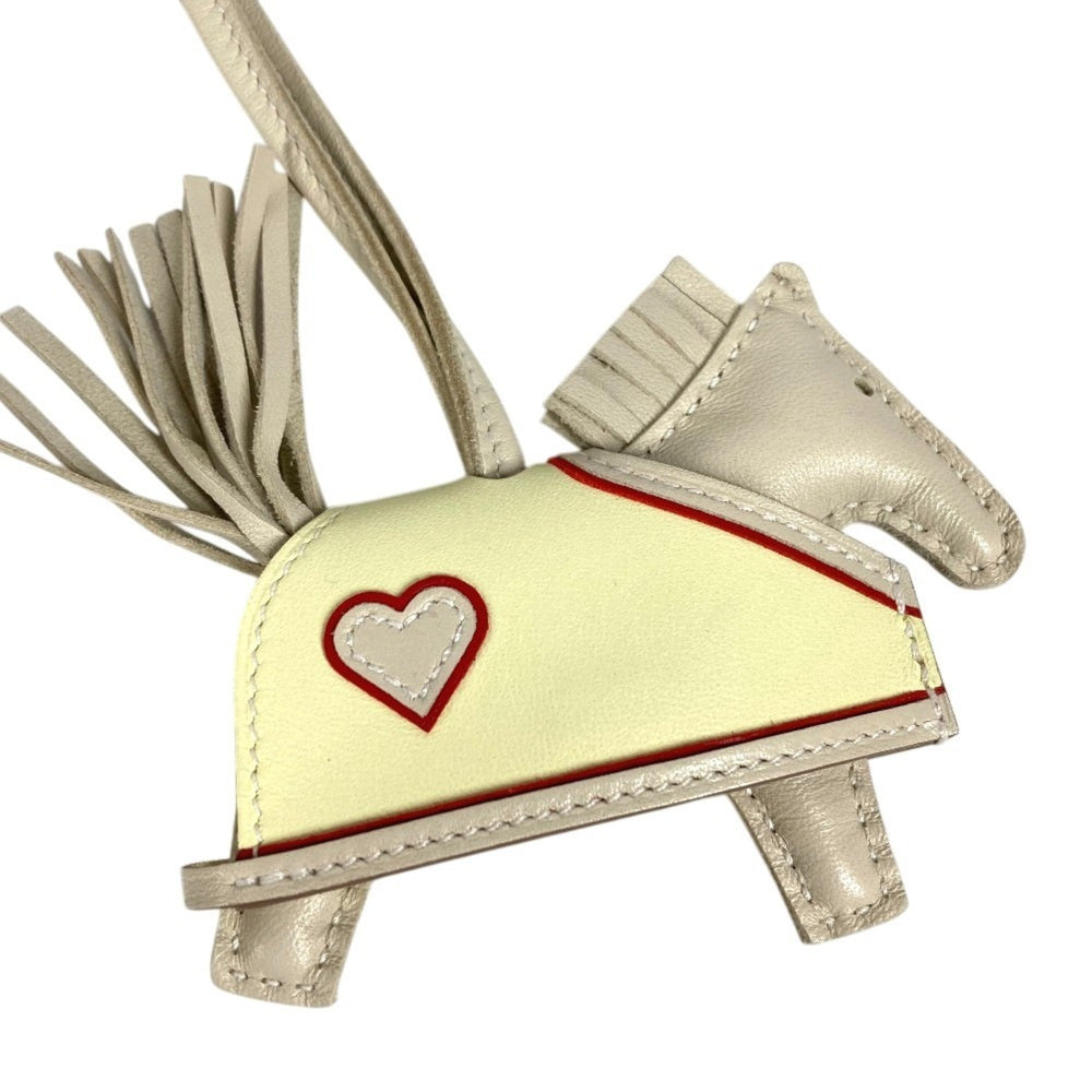 HERMES Hermes Horse Cheval Rodeo Robeo Coeur PM Heart Accessory Bag Charm Keychain Agneau Milo Men's Women's Clé Jaune Milton Rouge Ladue White Like New — New - Store Return