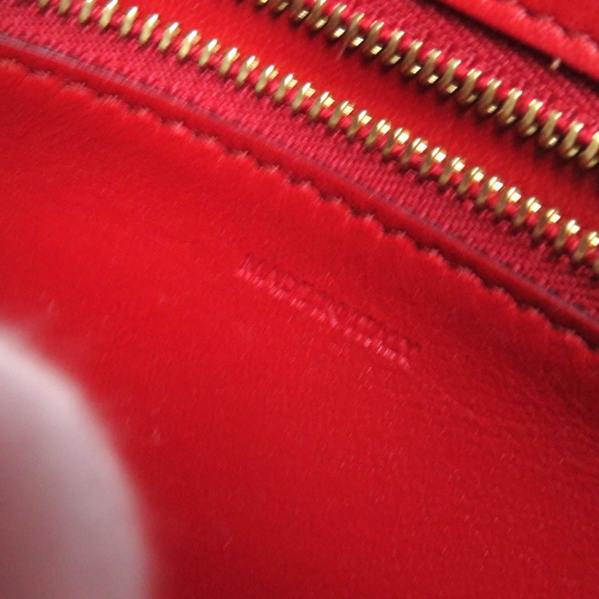 CELINE CLASSIC BOX Small (189183DLS) Classic Box Leather Shoulder Bag in Red with Gold Hardware and Dust Bag, Made Italy — Like New
