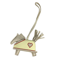 HERMES Hermes Horse Cheval Rodeo Robeo Coeur PM Heart Accessory Bag Charm Keychain Agneau Milo Men's Women's Clé Jaune Milton Rouge Ladue White Like New — New - Store Return